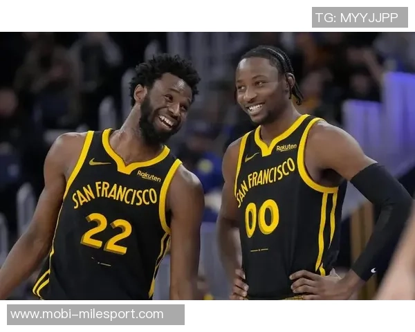 科尔期待霍福德与库明加联手小库打四号位伙夫打五号位搭配射手将极具观赏性